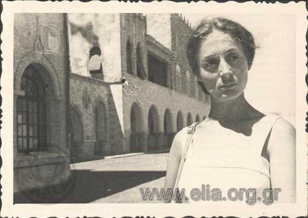 Η Έλλη Λαμπέτη στη Ρόδο 1950 - Φωτογραφίες